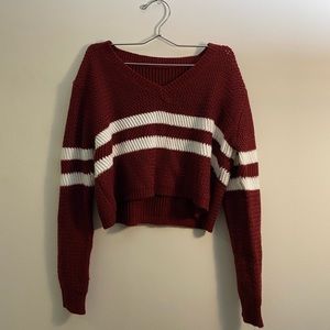 White & Burgundy Long-Sleeve Crop Top